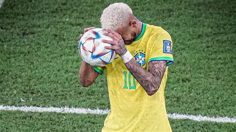 FIFA World Cup 2014: Neymar's Absence Fuels Brazilian Despair and Unleashes a Torrent of Tears